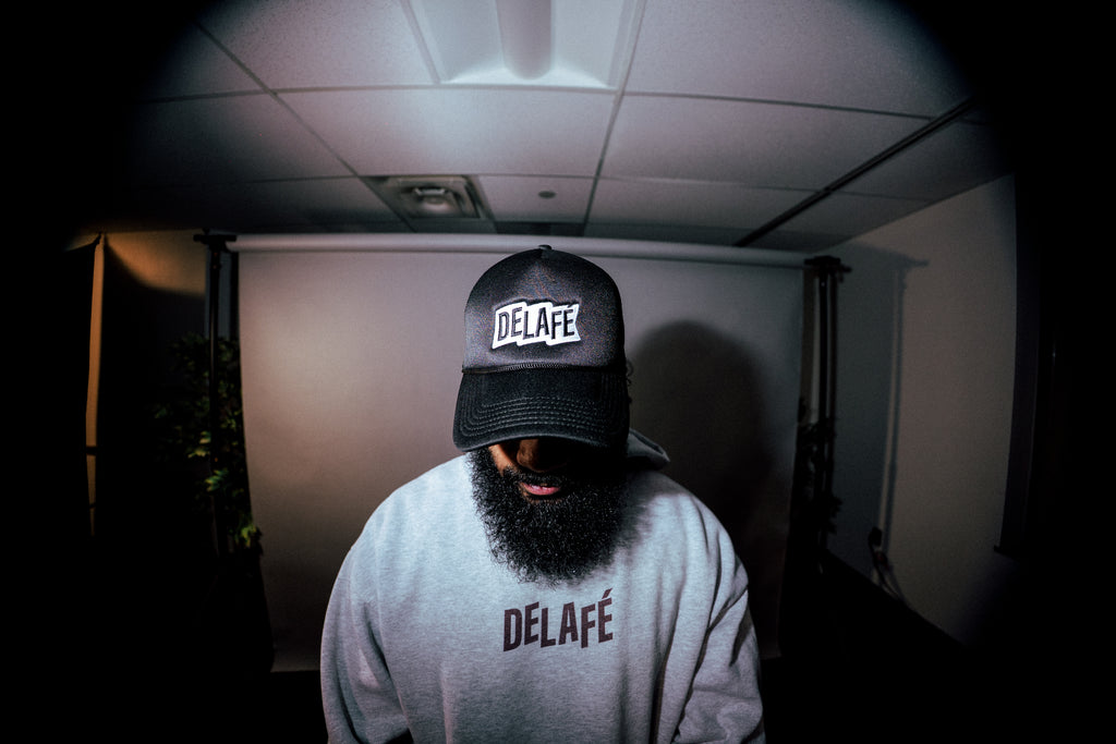 Delafé Trucker Hat (Black)