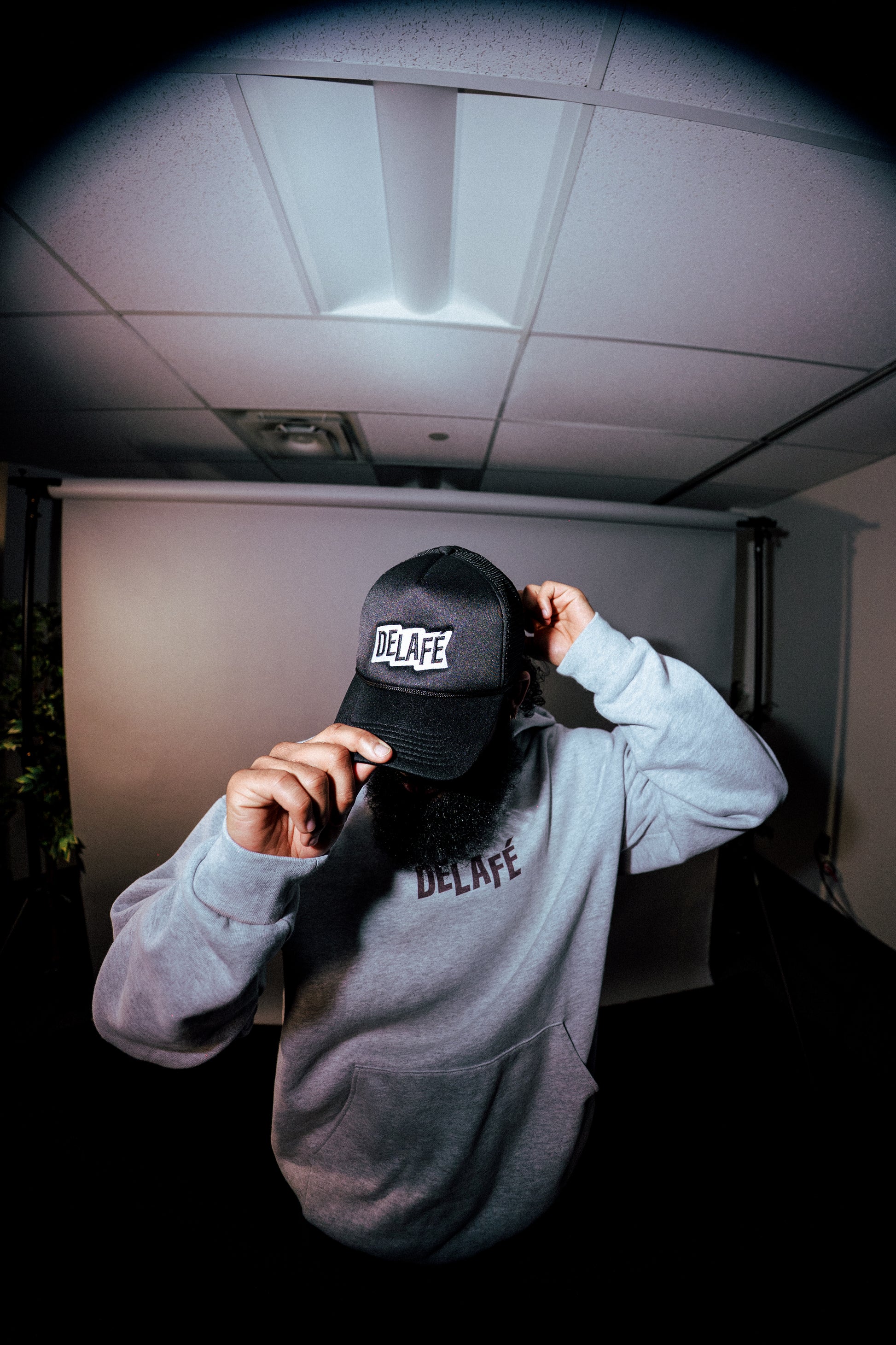 Delafé Trucker Hat (Black)